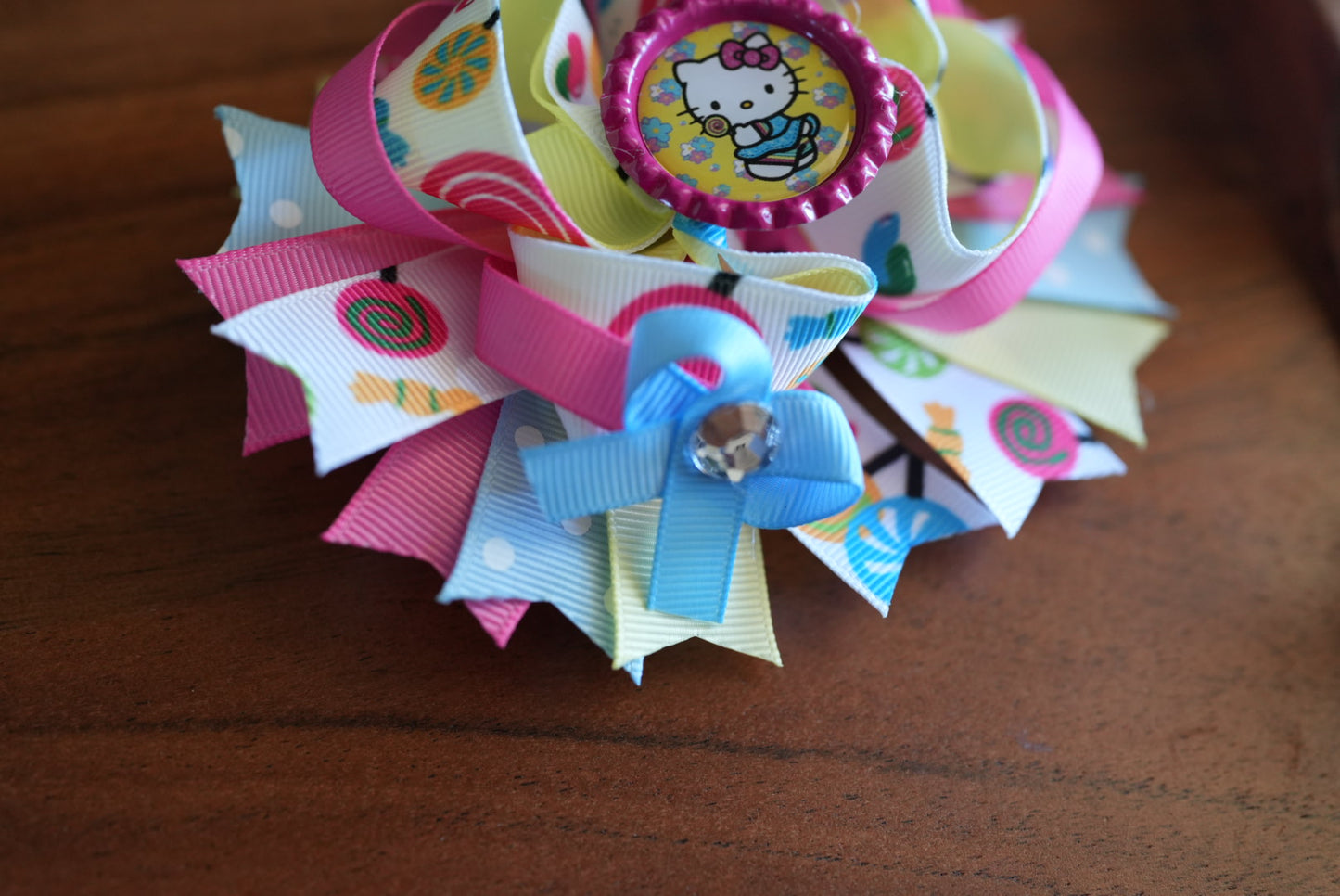 Kitty boutique hair bow swirl candy